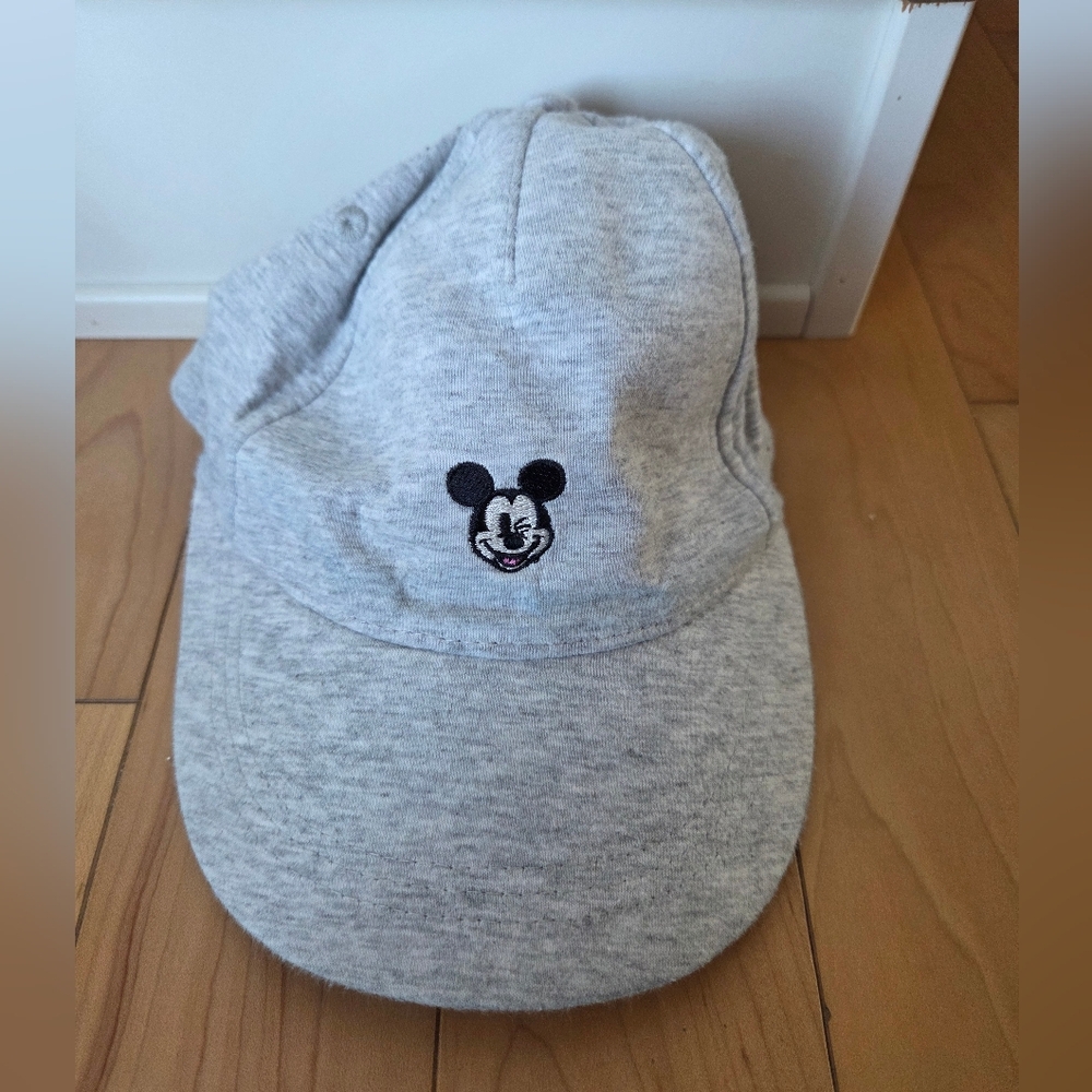 Disney Light Gray Youth Hat with Mickey Mouse